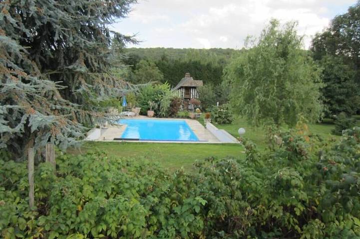 Gîte pour 4 personnes, avec terrasse et jardin