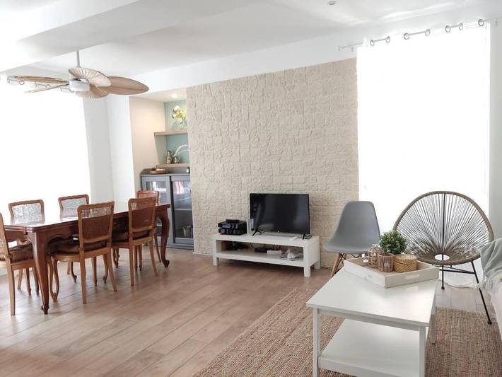 Location de vacances pour 7 personnes, avec vue et terrasse à Opoul-Périllos - 4