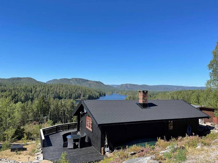 Ferienhaus für 8 Personen, mit Terrasse und Ausblick