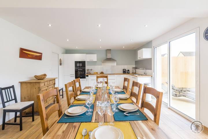 Gîte pour 11 personnes, avec sauna ainsi que jacuzzi et jardin à Portbail - 3