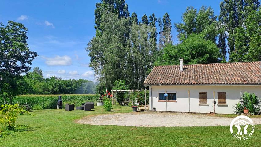 Gîte pour 4 personnes, avec Jardin