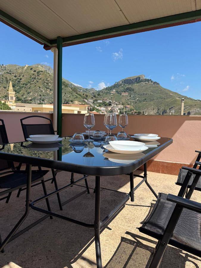 Maison d’hôte pour 4 personnes, avec balcon et vue à Taormina - 4