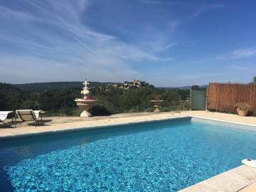 Cottage pour 2 personnes, avec vue ainsi que piscine et jardin, adapté aux familles à Ansouis