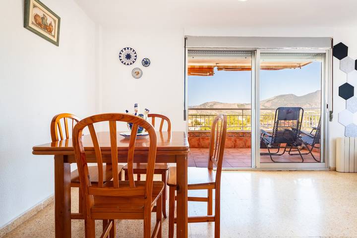 Gîte pour 6 personnes, avec jardin et balcon, animaux acceptés à Benicasim - 3