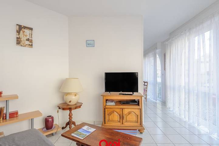 Apartamento de vacaciones para 4 personas, con balcón y piscina - 1