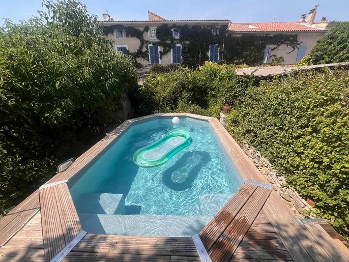Maison d’hôte pour 2 personnes, avec Terrasse et Jardin ainsi que Piscine et Vue à Mormoiron