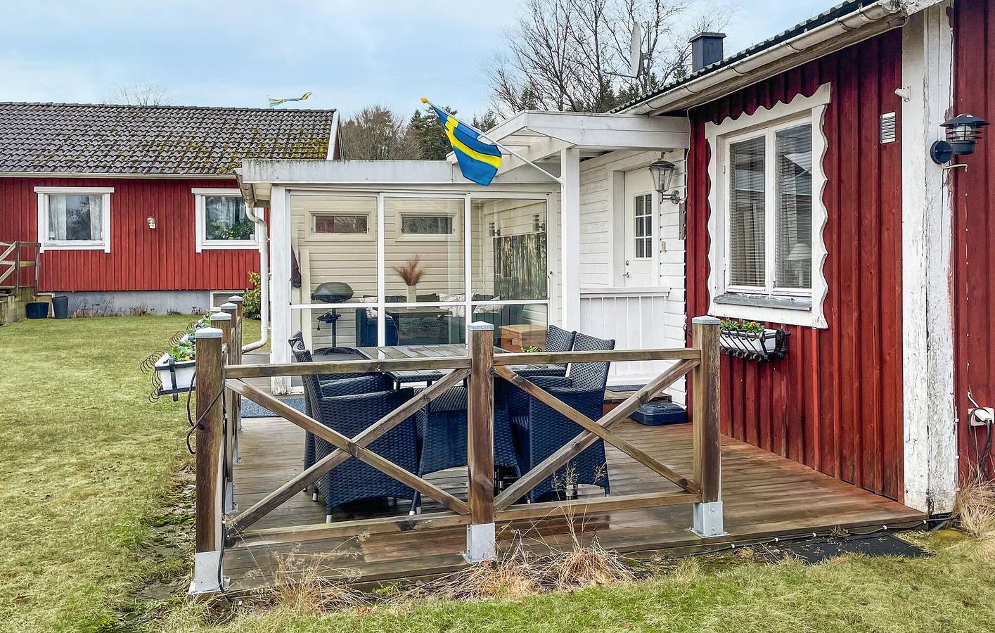 Ferienhaus für 4 Personen mit Terrasse in Sjötofta, Västergötland
