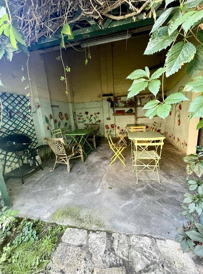 Location de vacances pour 8 personnes, avec Terrasse et Jardin à Dompierre-sur-Besbre - 2