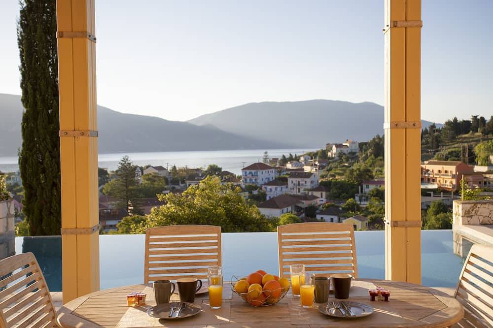 Villa for 4 People in Fiskardo, Kefalonia