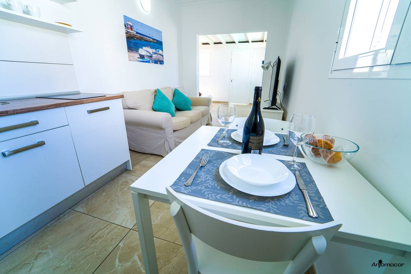 Entire holiday apartment, One bedroom apartment with pool views in Tahiche, Teguise