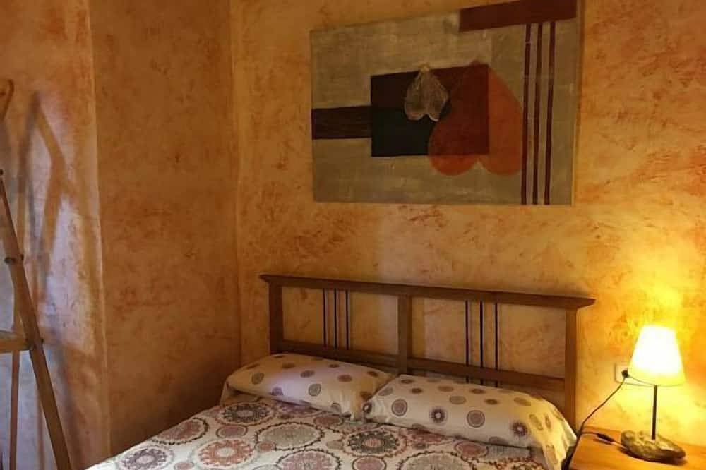 Rural apartment L'Alzina for 4 people in Tavertet, Osona