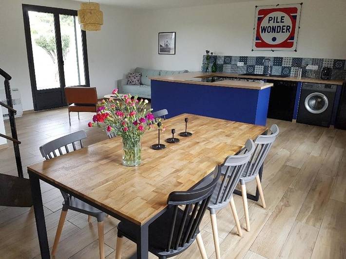 Location de vacances pour 5 personnes, avec Terrasse ainsi que Jardin et Vue à Vallecalle