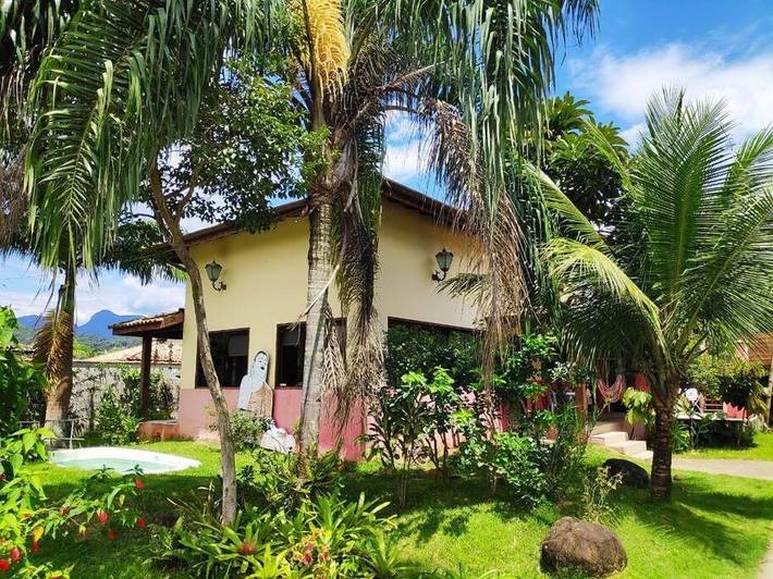 Ferienhaus für 7 Personen, mit Terrasse und Ausblick sowie Garten und Pool, mit Haustier - 1