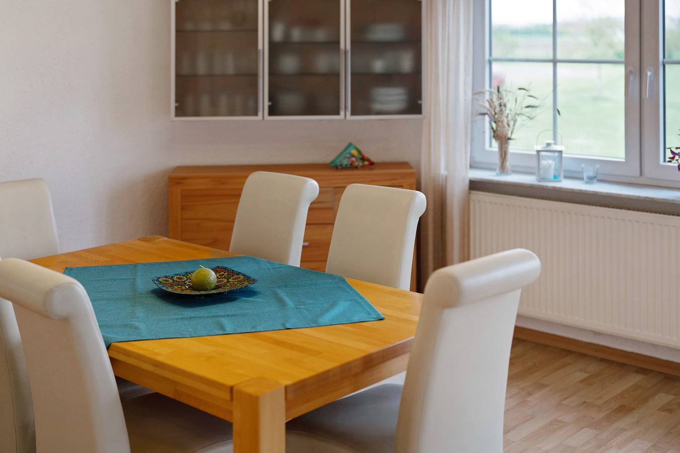 Ganze Wohnung, Apartment 'Sigrid' mit Gemeinschaftsgarten, Balkon und Wlan in Forchheim am Kaiserstuhl, Kaiserstuhl