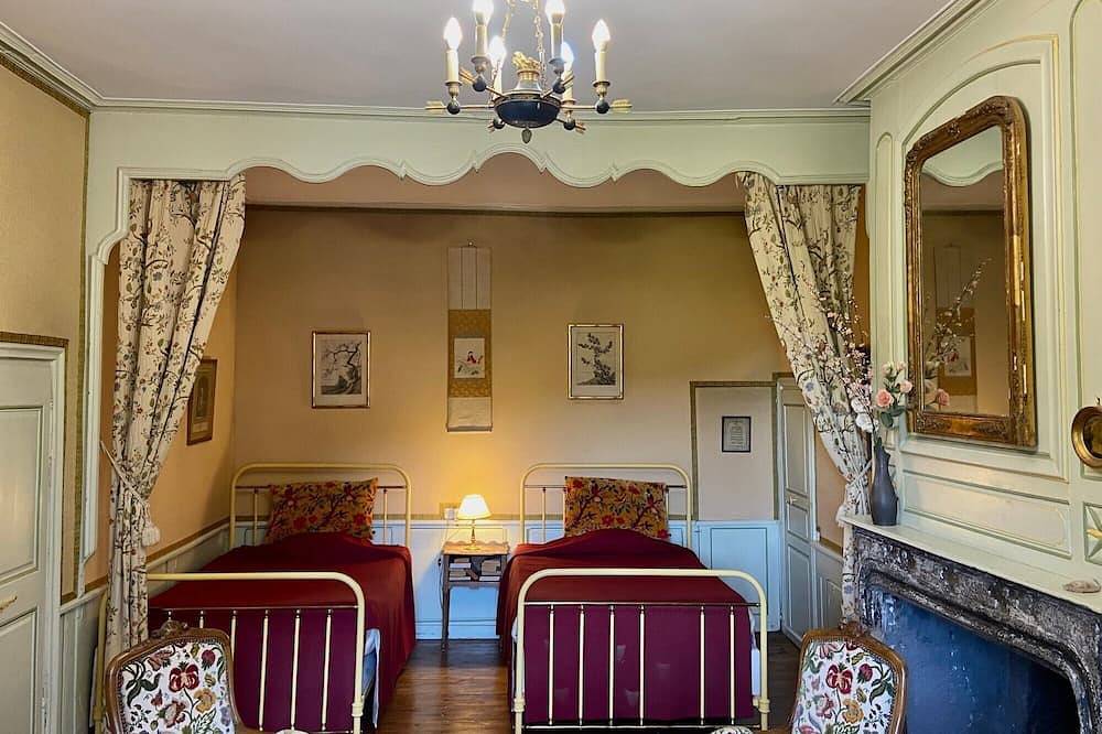 Chambre d’hôtes « Princesse D’Harcourt » in Saint-Martin-sous-Vigouroux, Région de Saint-Flour