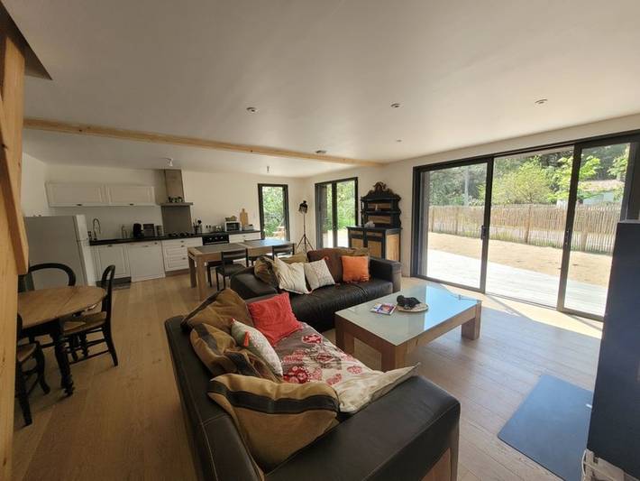 Location de vacances pour 10 personnes, avec terrasse, animaux acceptés à Saint-Jean-de-Monts - 4