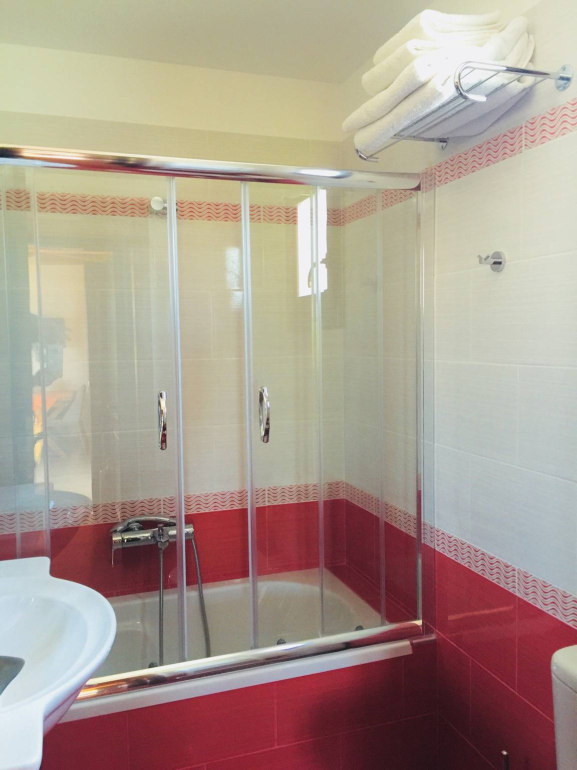 Vakantiehuis 'Beach Villa Alonissos Voor 2 Personen' met Gedeeld Zwembad, Wifi en Airconditioning, foto 12