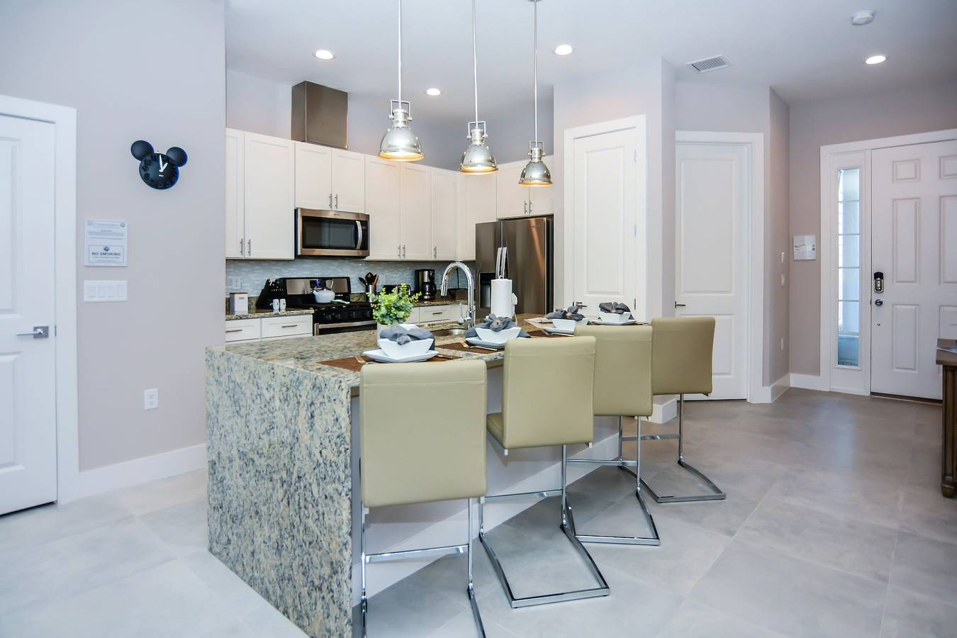 3 Br 3Ba |1678ft² | 5min→Disneyworld | Resort style in Osceola County