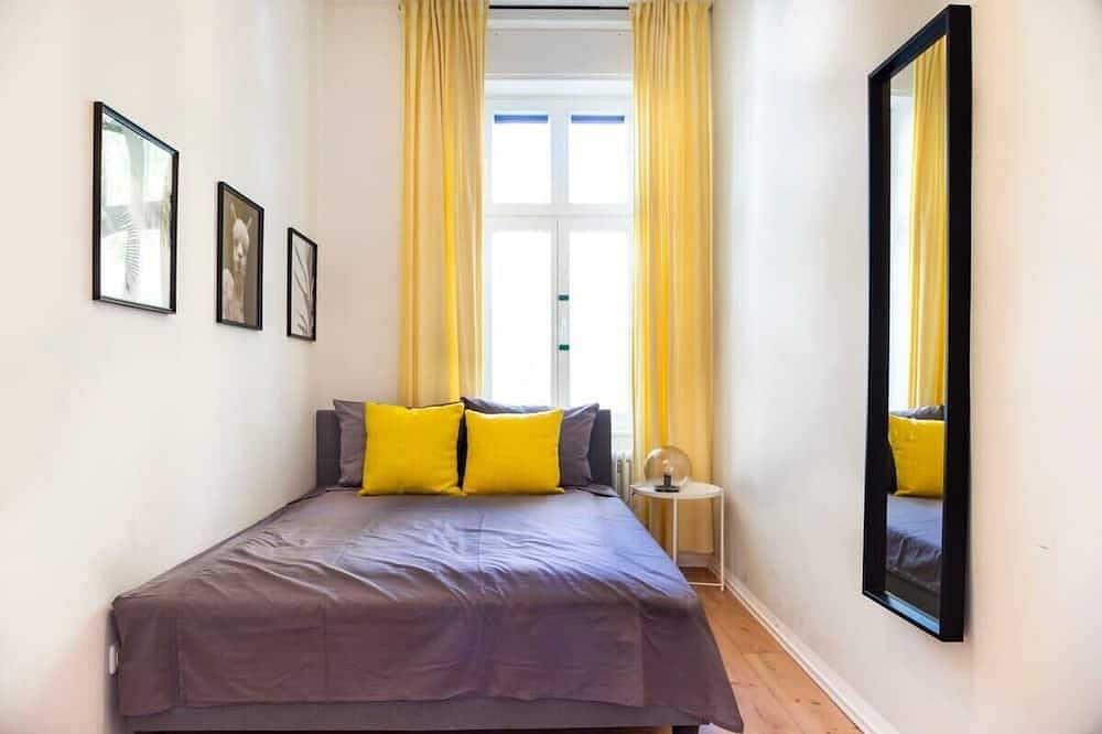 Ganze Wohnung, Modern Apartment in Berlin Charlottenburg for up to 4 Guests in Charlottenburg Berlin, Berlin