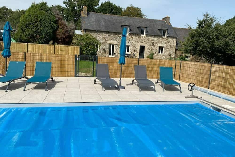 Longère Bretonne in Taden, Dinan und Umgebung