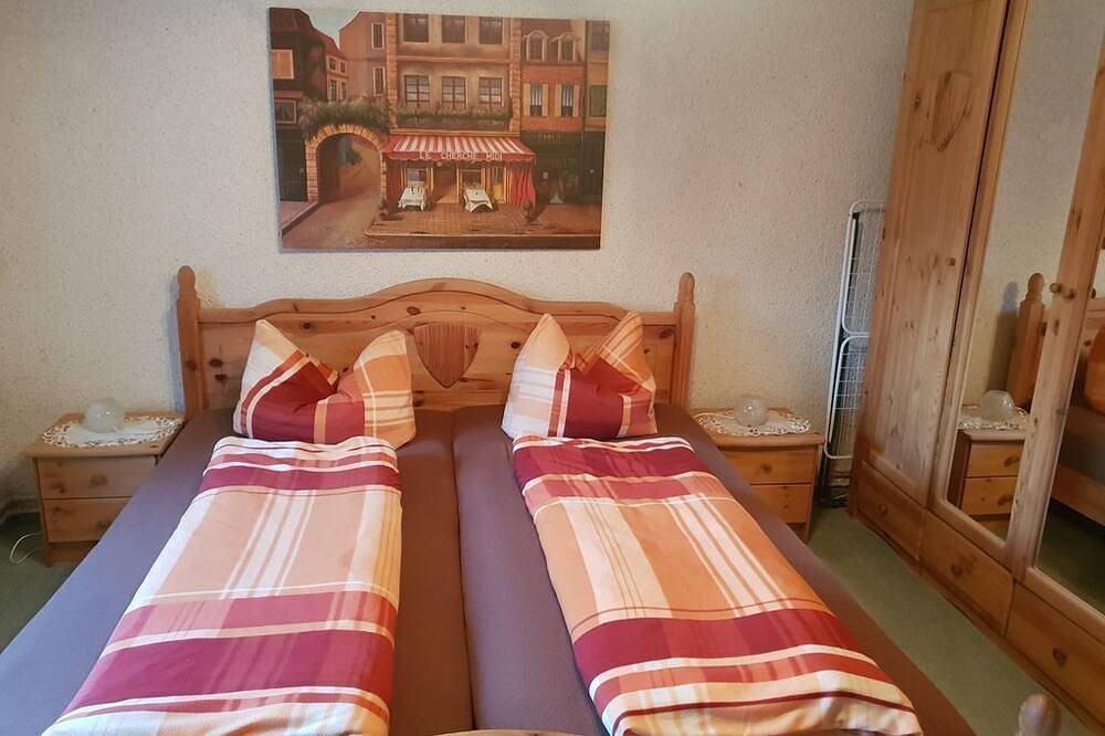 Ferienhaus \"Am Wald\" - Fam. Keilholz - Ferienhaus \"Am Wald\" in Westerhausen, Thale