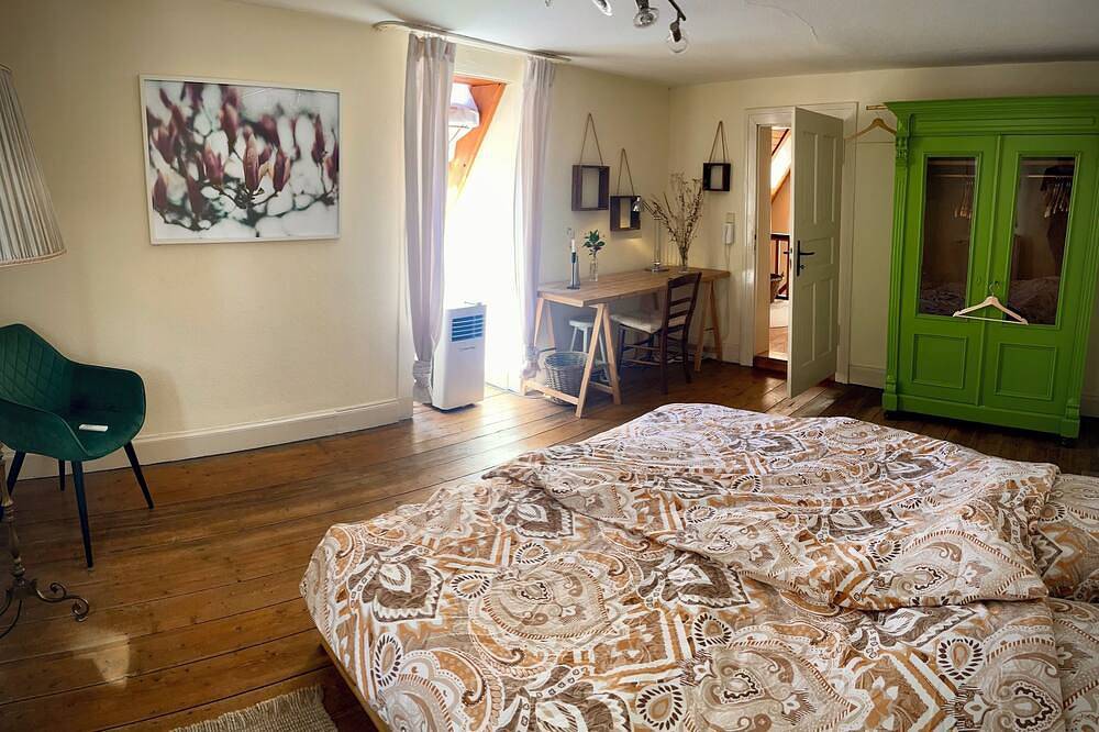 Uriges Fachwerkhäuschen Rosa in Schweigen-Rechtenbach, Südliche Weinstraße