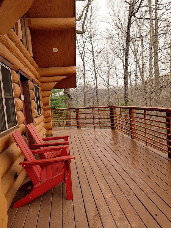 Gîte pour 4 personnes, avec terrasse et jacuzzi, animaux acceptés dans Almond (Caroline du Nord) - 2