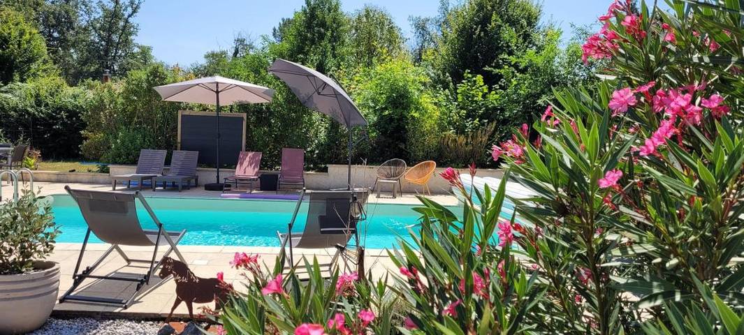 Location de vacances pour 2 personnes, avec jardin et piscine à Lamonzie-Montastruc - 3