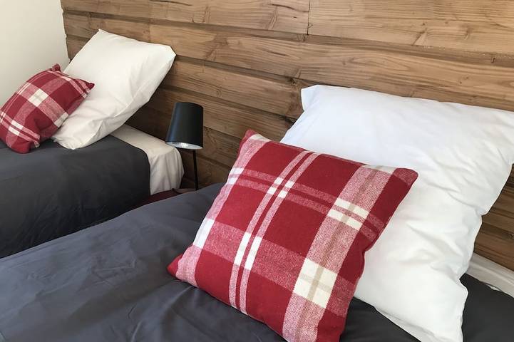Ganze Wohnung, 4-6 Pers apartment in the heart of the Chartreuse at the foot of the ski slopes in Sarcenas, Isère