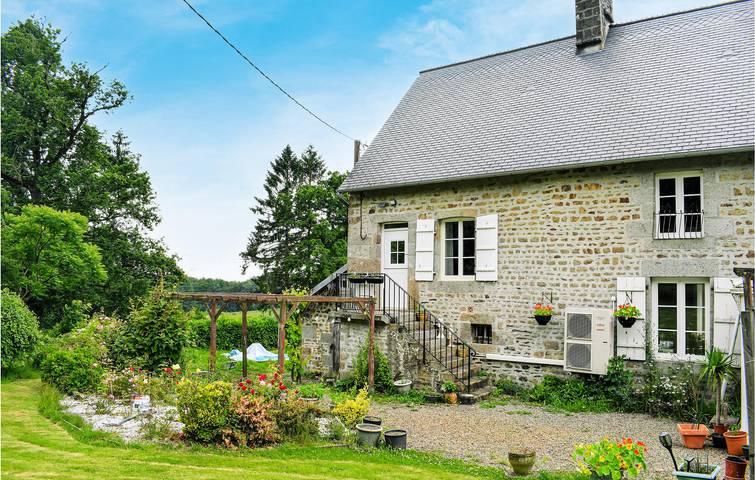Location de vacances pour 2 personnes, avec Terrasse et Jardin dans le Calvados