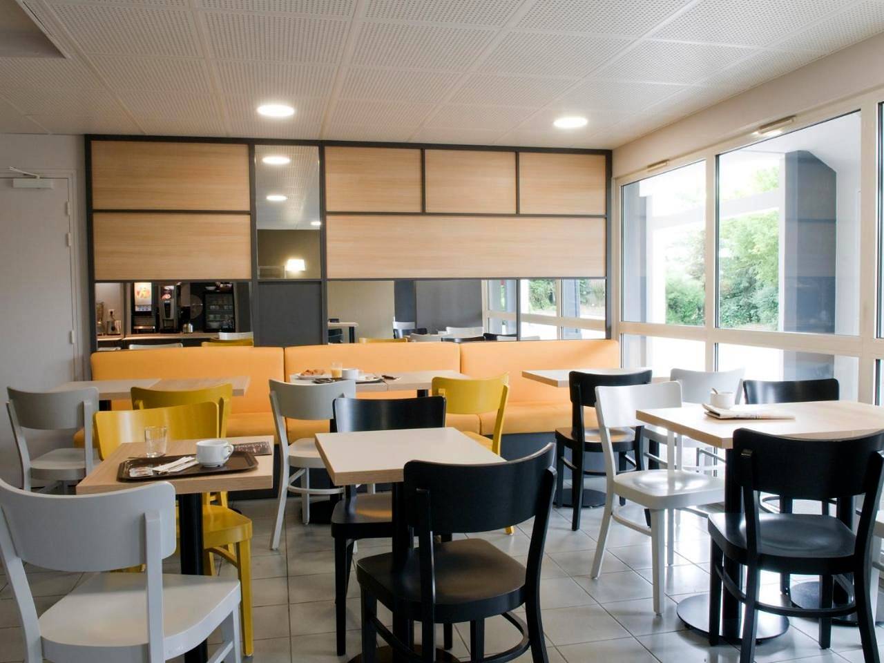 B&B Hotel Amiens Longueau in Longueau, Région d'Amiens