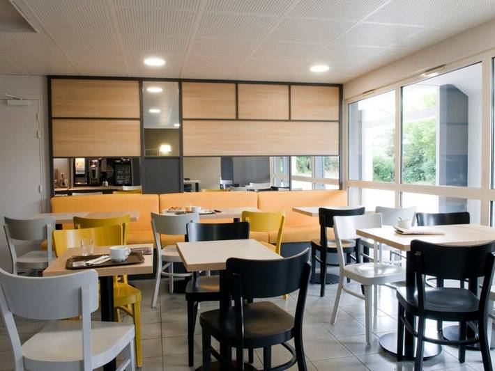 Hôtel pour 2 personnes à Longueau - 2