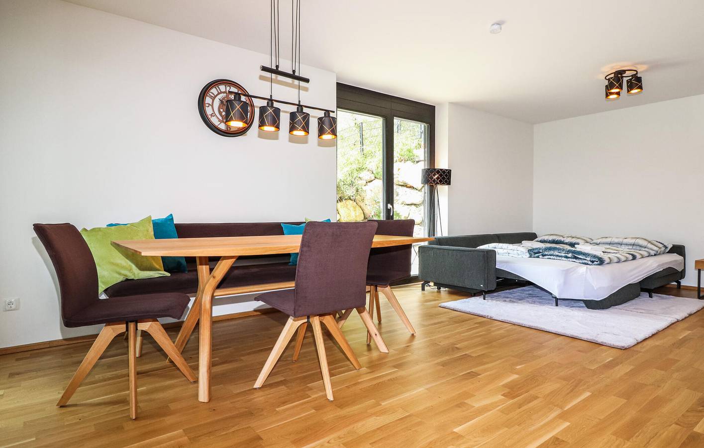 Ganze Ferienwohnung, Gemütliche Bürserberg-Wohnung mit Garage und Terrasse in Rätikon Gebirgsgruppe, Bürserberg