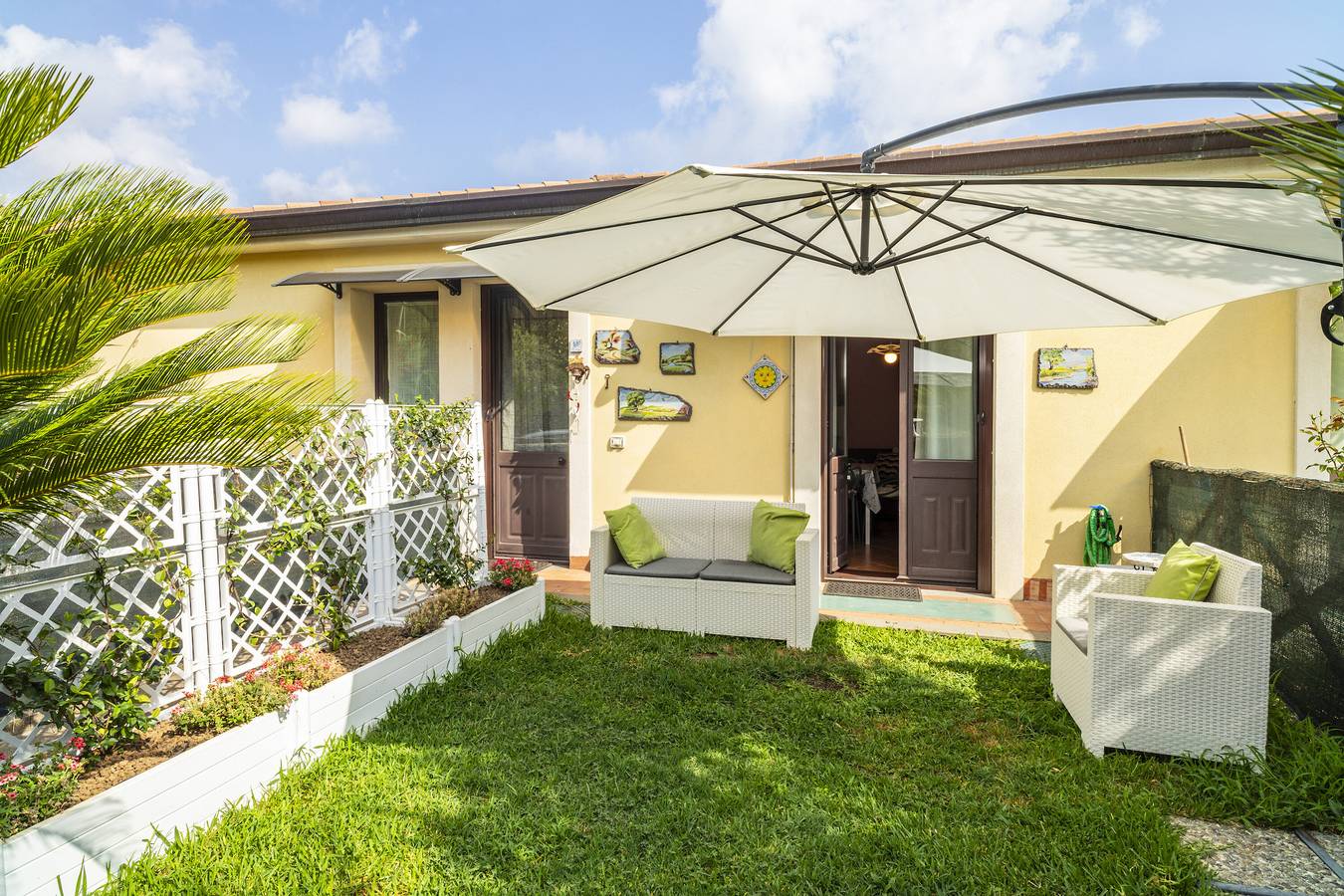 Appartamento intero, Appartamento 'S Gerardo House' con vista sulle montagne, Wi-Fi e aria condizionata in Piedimonte Etneo, Etna