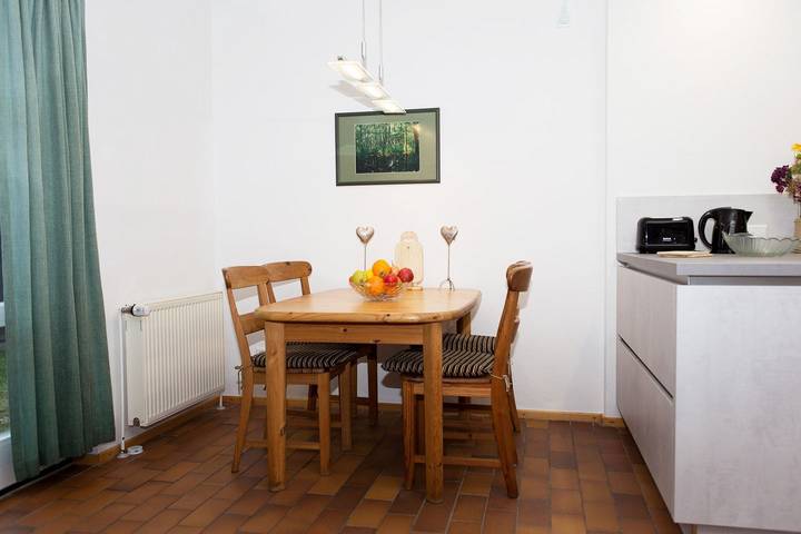 Ferienwohnung für 4 Personen, mit Garten und Terrasse, mit Haustier in Prerow - 4