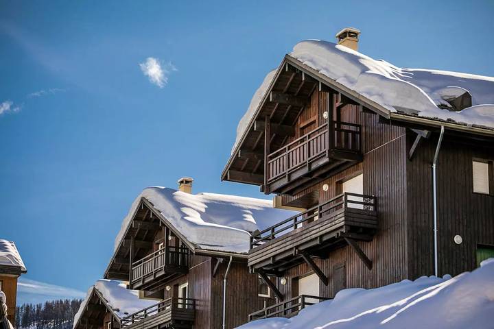 Gîte pour 6 personnes, avec terrasse et vue à Puy-Saint-Vincent - 4