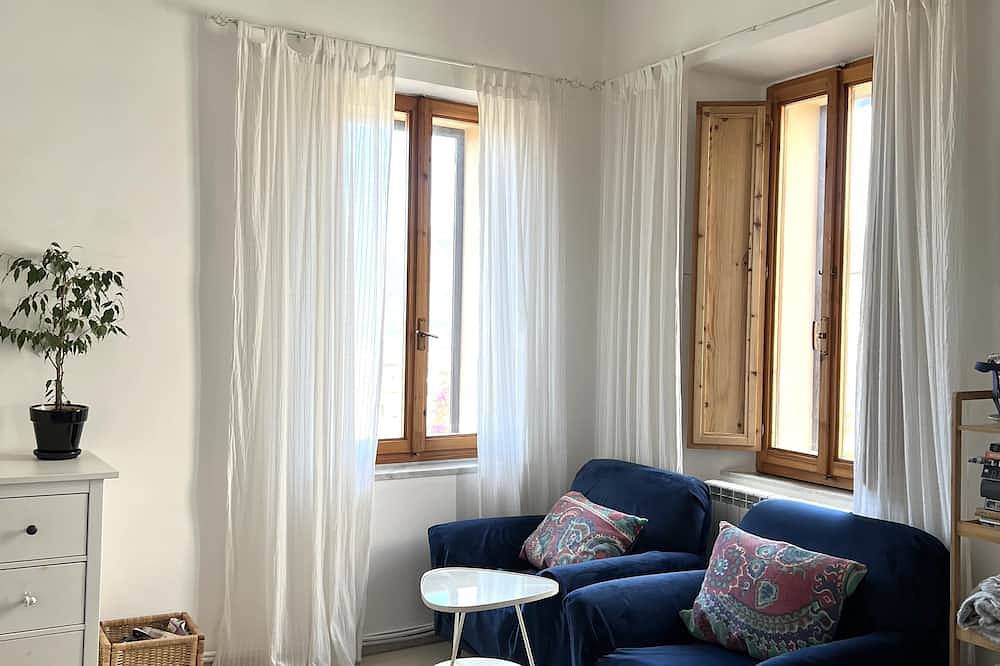 Ganze Wohnung, Helle und luftige Wohnung in der gemütlichen Altstadt von Terracina in Terracina, Pontinische Ebene