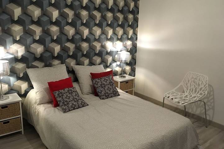 Location de vacances pour 4 personnes, avec jardin et terrasse à Sernhac - 2