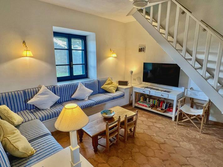 Traditionelles Haus im Stil von Carloforte, 100 m vom Meer entfernt in Carloforte, Sulcis Iglesiente