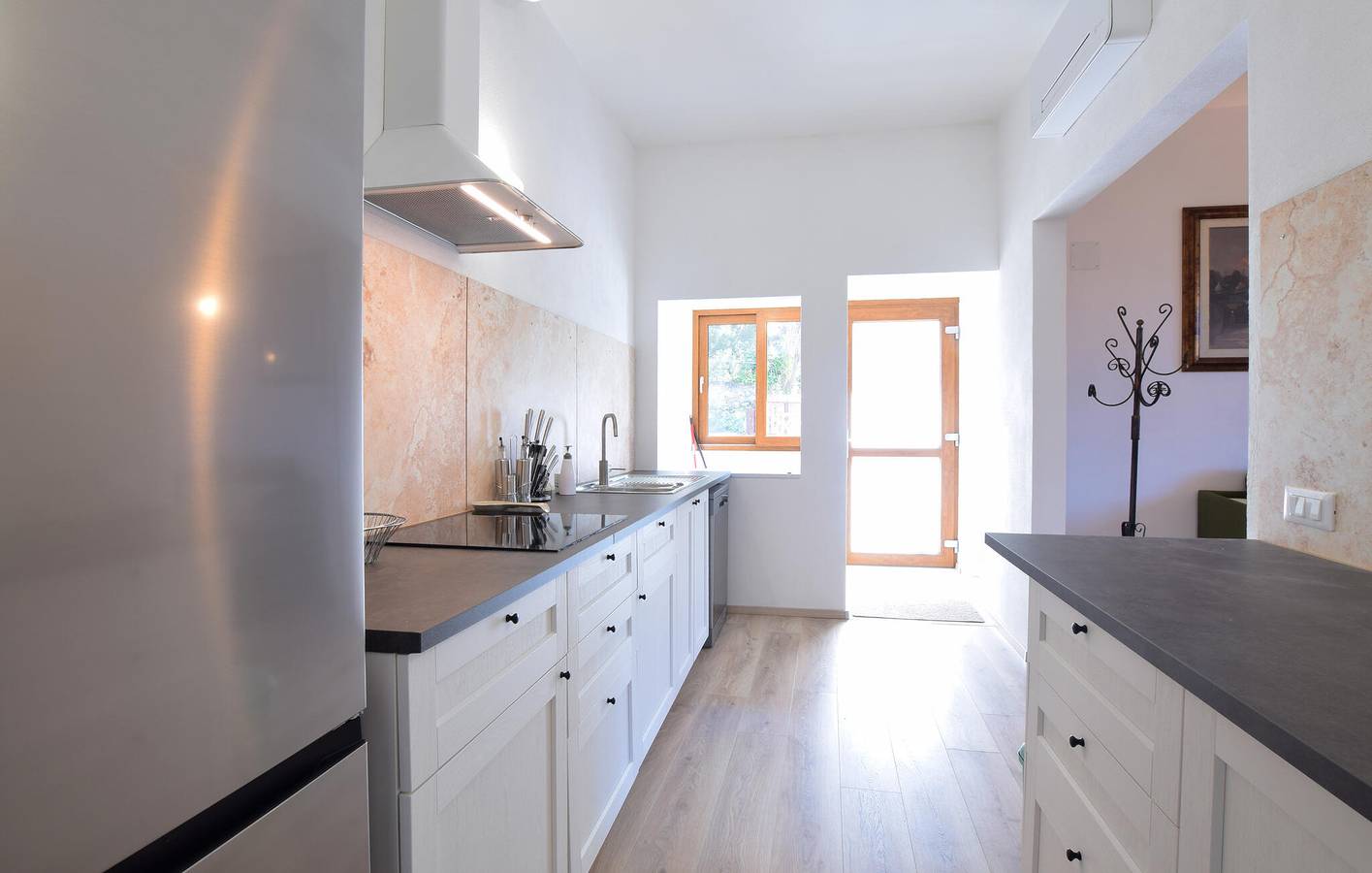 Geheel vakantieappartement, Appartement met zeezicht, A/C, WiFi & Parkeerplaats | 600m naar Gavorrano in Gavorrano, Provincie Grosseto