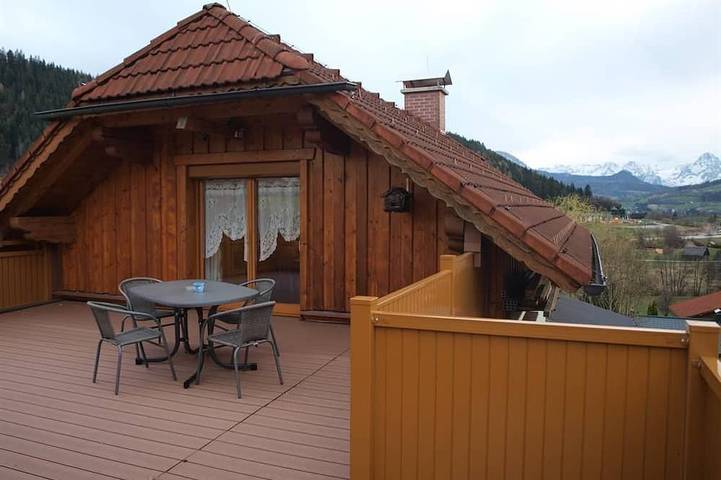 Ferienwohnung für 4 Personen, mit Terrasse und Garten