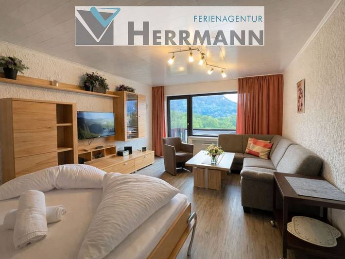 Ferienwohnung für 4 Personen, mit Balkon und Ausblick in Pfronten