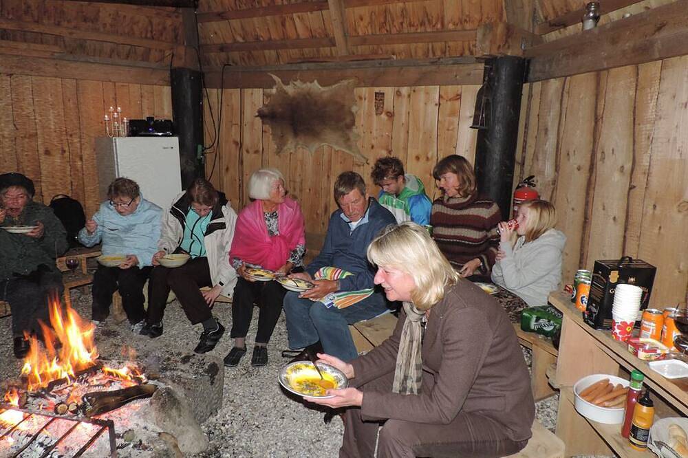 30 Personen. Landschulheim und Konferenzzentrum. Nur 300 M. zum Limfjord. Wi-fi. in Erslev, Morsø
