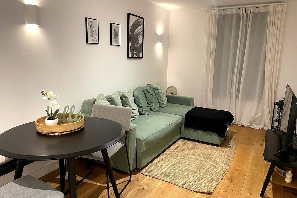 Entire apartment, One bedroom flat in town centre in Eastbourne, East Sussex