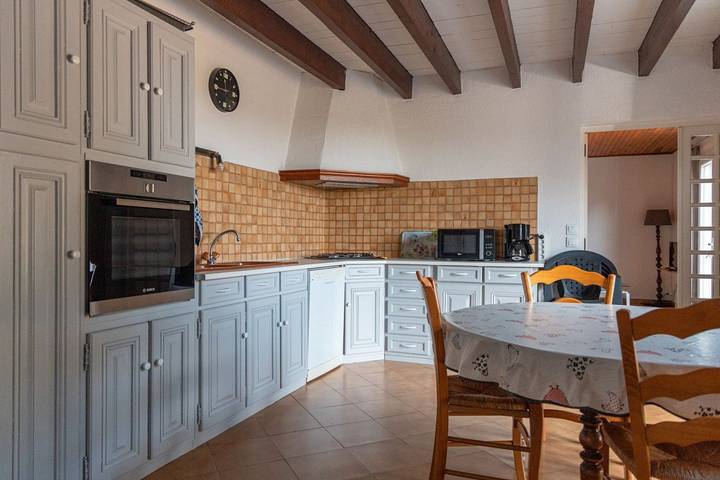 Gîte pour 6 personnes, avec jardin et terrasse en Camargue - 2