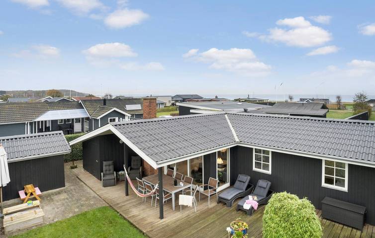 Ferienhaus für 8 Personen, mit Terrasse und Garten sowie Sauna in As Vig - 4