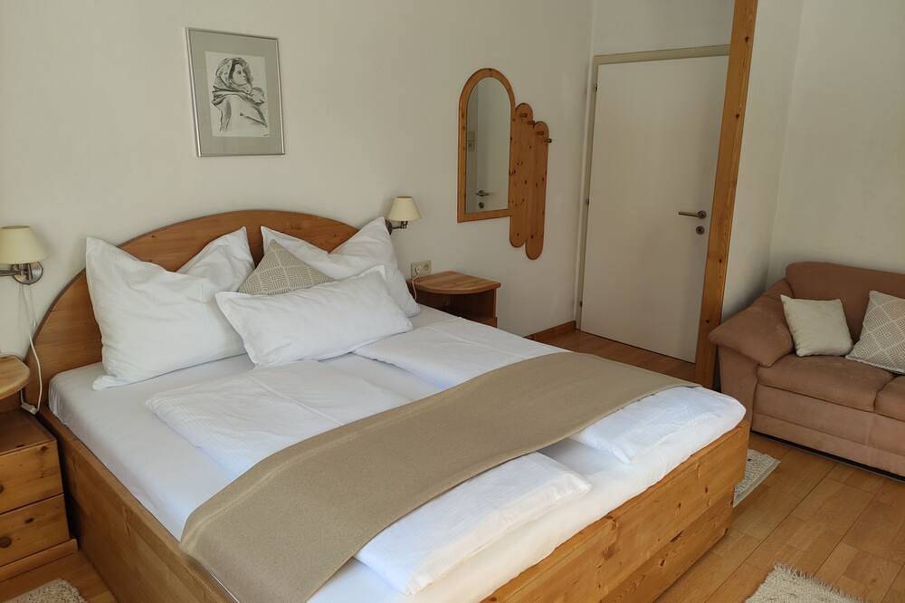 Ganze Wohnung, Die Ferienwohnung ist ein guter Ausgangsp. für Wanderungen,Bergsteigen Skifahren in Kreuzeckgruppe, Rangersdorf