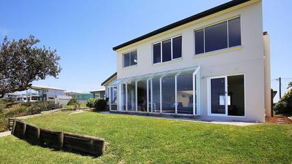 Holiday Home for 16 People in Culburra, Culburra Beach, Photo 3