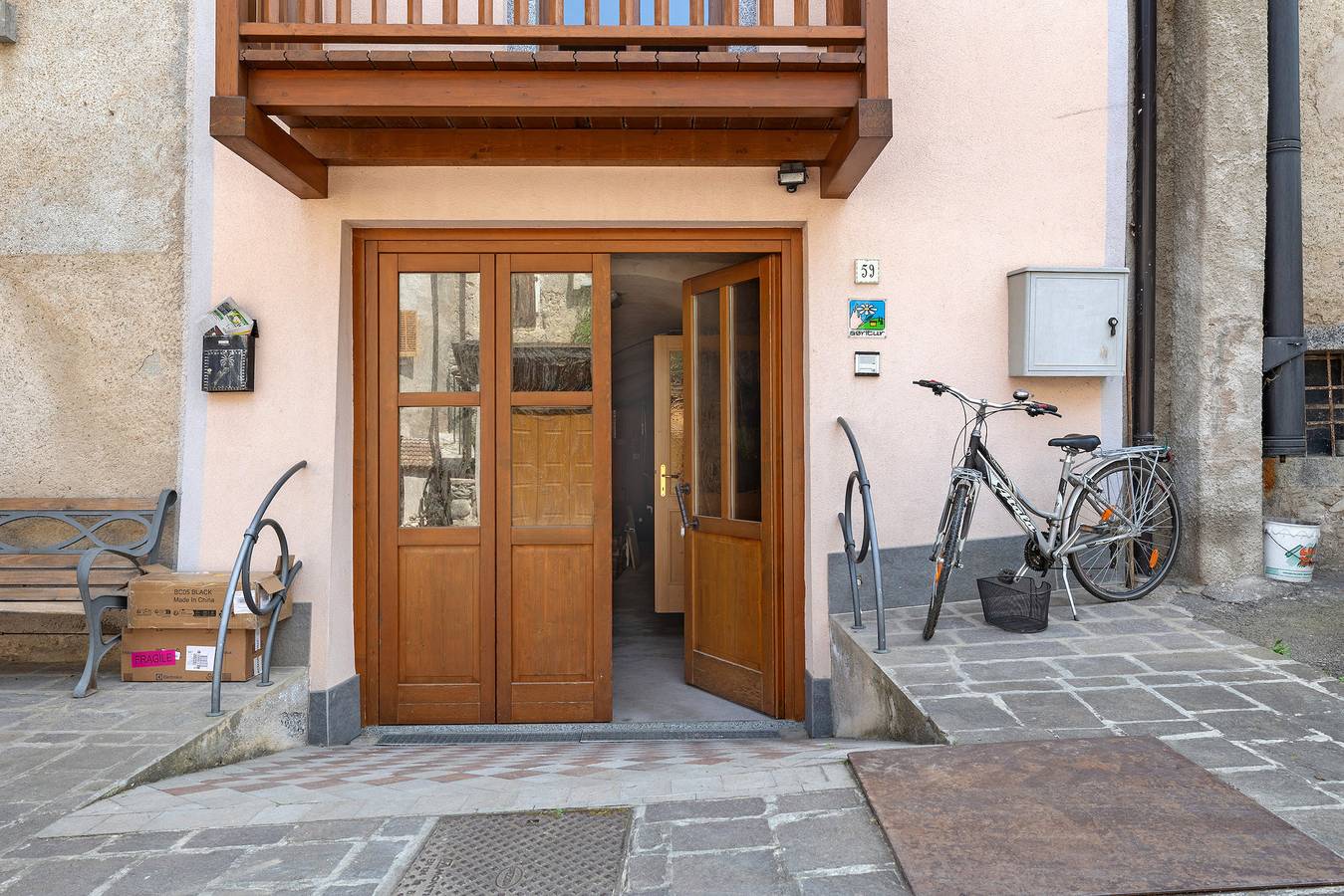 Ganze Wohnung, Ferienwohnung 'Casa Donati' mit Bergblick, Wlan und Klimaanlage in Bono (Comano Terme), Comano Terme