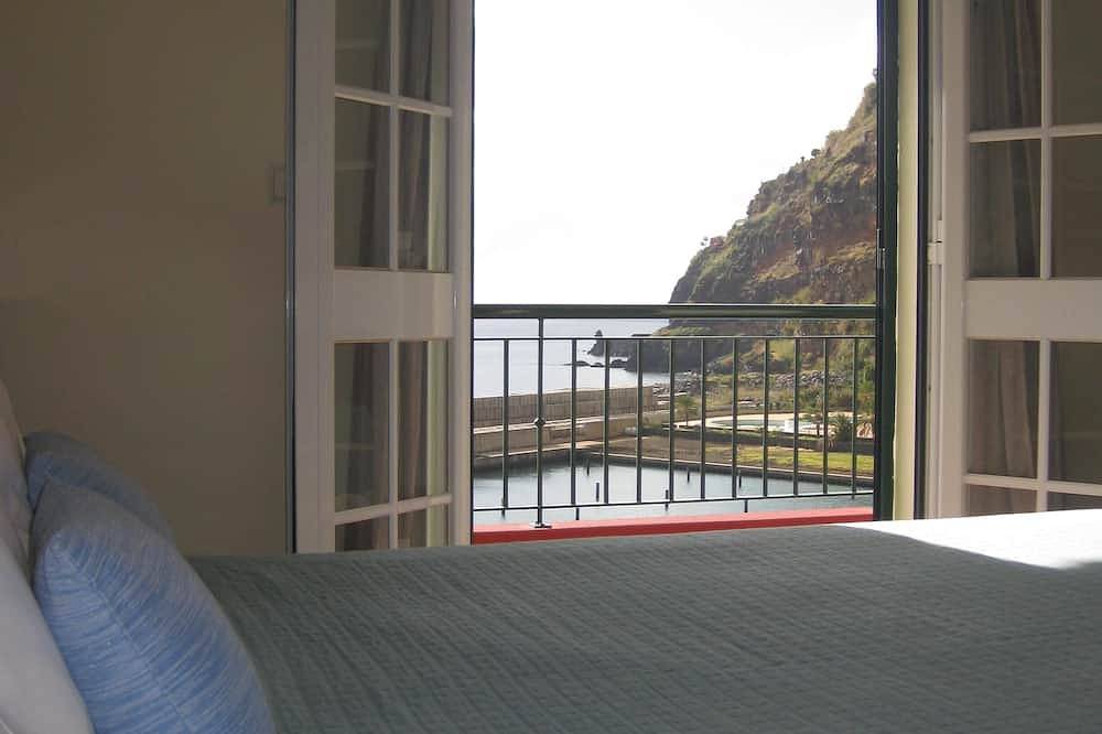 Sunny Villa - Meerblick, Bbq & Privater Pool in Pináculo, Ponta do Sol